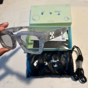 Off-White Glasses - Gray